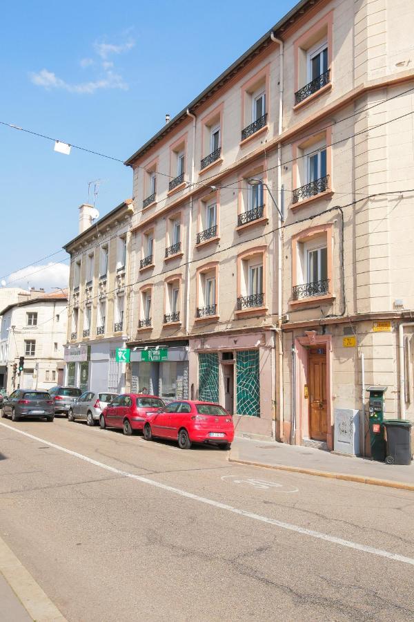 Le Zen, T2 Chic Et Cosy, Wifi Par Sovalfi * Saint-Etienne (Loire)